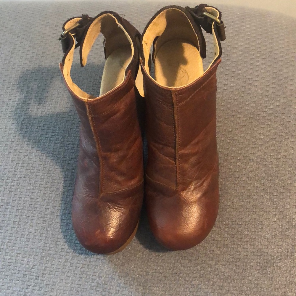 Free people amber orchard clogs